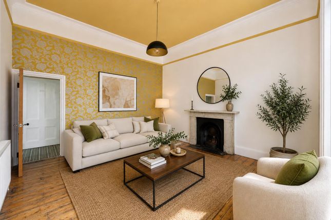 Flat 2, 24, Albert Road, Brighton photo 3