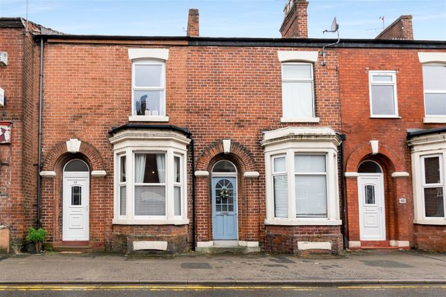 Thumbnail Terraced house for sale in Waterloo Road, Ashton-On-Ribble, Preston