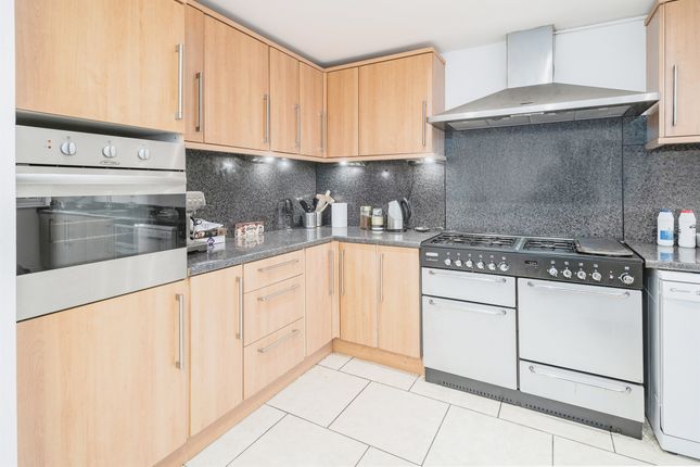 End terrace house for sale in Hookfield, Harlow