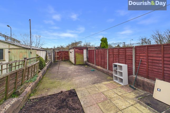 39 Siemens Road, Stafford photo 4