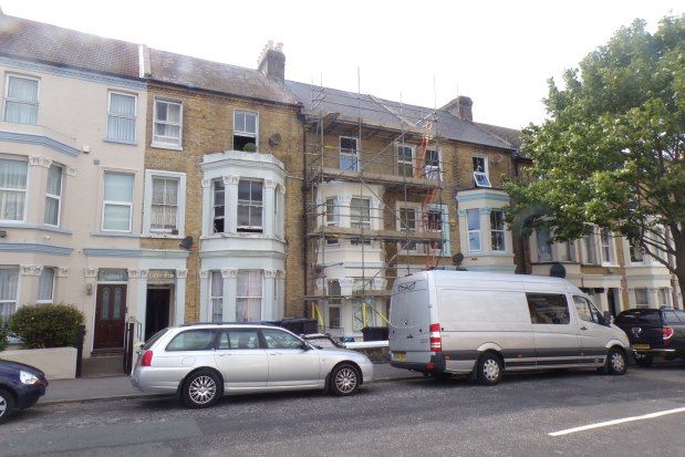 Flat to rent in Cliftonville, Margate