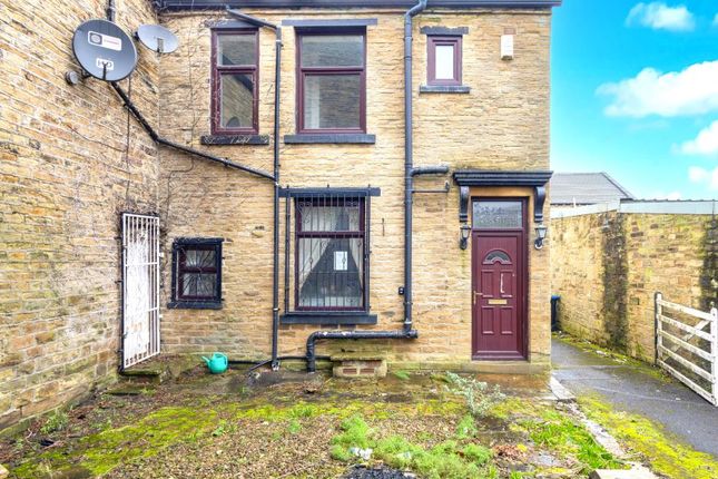 2-bed house on 4, Cordingley Street, Bradford, £45,000