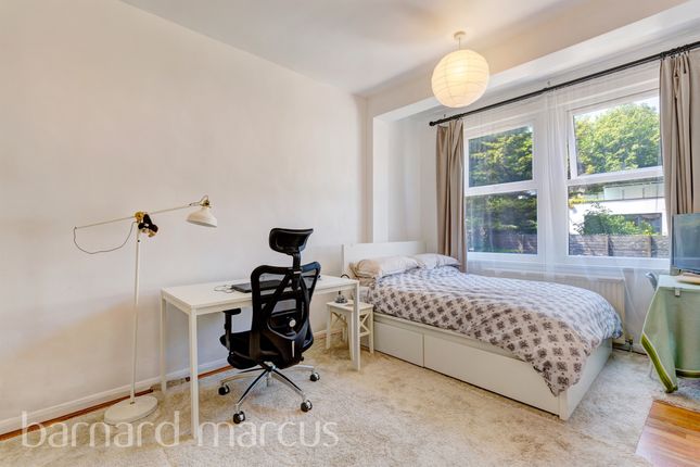 Flat 4, 64, Brighton Road, Purley photo 3