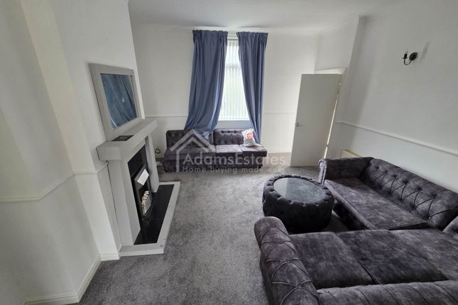 130, Field Lane, Dewsbury photo 4