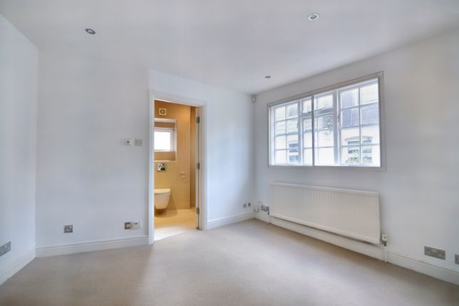 Mews house for sale in Dove Mews, London