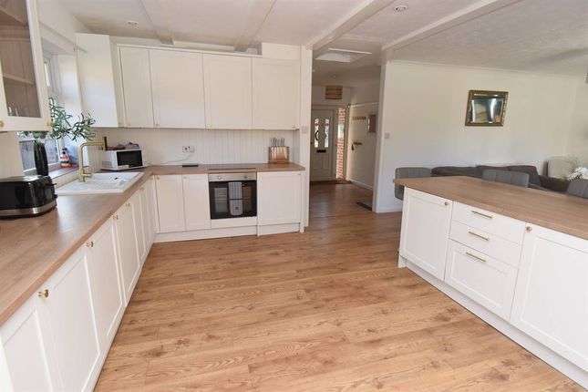 14, Foxgrove Road, Whitstable photo 4