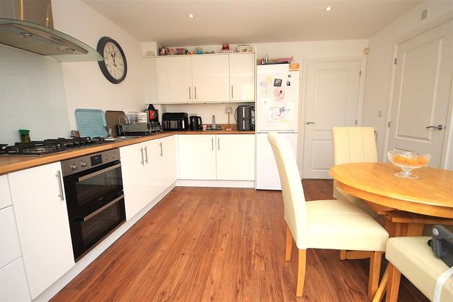 1, Cornet Gardens, Motherwell photo 4