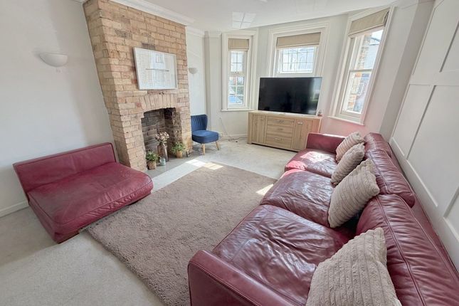 61, Palmerston Road, Poole photo 3