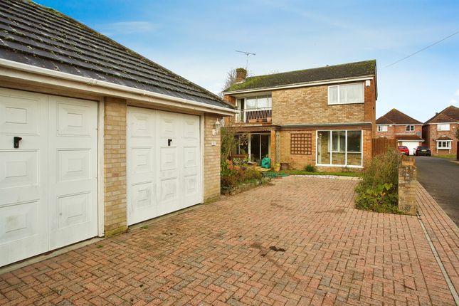 Thumbnail Detached house for sale in Lower Northam Road, Hedge End, Southampton