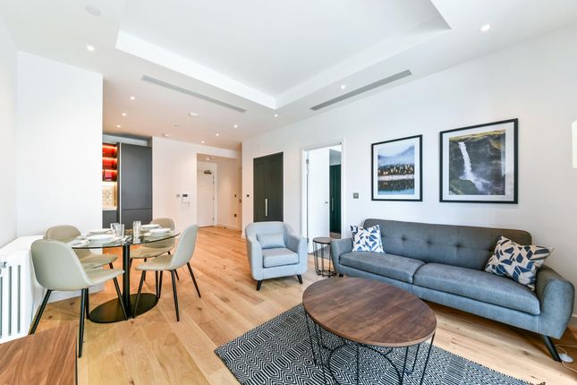 Flat for sale in Meade House, 7 Lyell Street, City Island, London