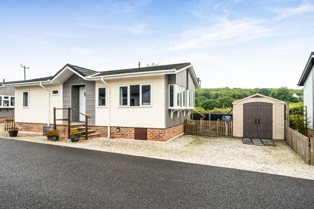 1-bed caravan on Croft Farm Park,7 Eden Close, Bodmin, £142,950