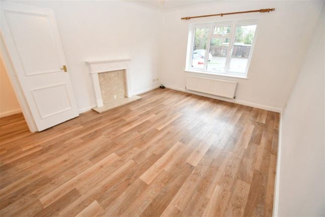 3 St Catherines, 83 Eastwood Road, Bramley photo 4