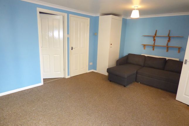 67, Reginald Street, Luton photo 5
