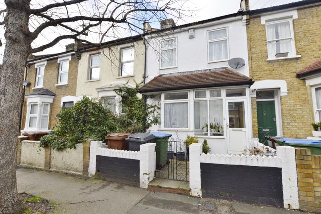 Thumbnail Property for sale in Thorpe Road, London