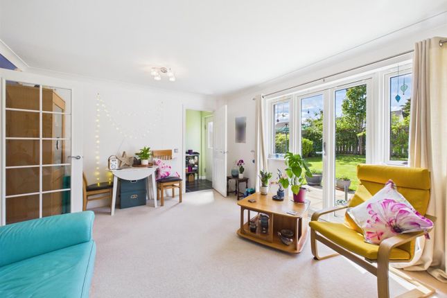 11, School Field Road, Blairgowrie photo 3