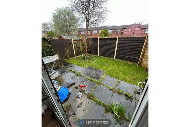 Baxter Close, Murdishaw, Runcorn photo 4