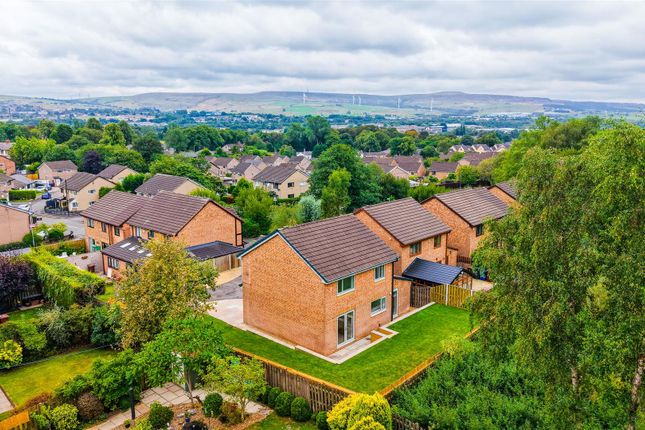 3, Whittaker Close, Burnley photo 4