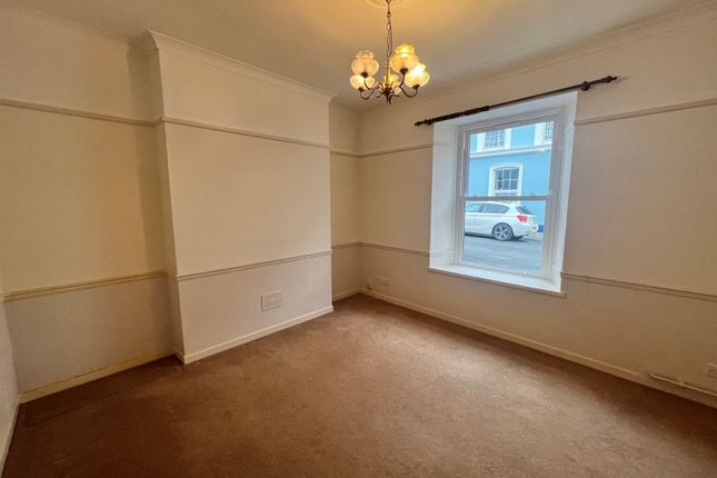 6 Admiralty Street, Stonehouse, Plymouth photo 2