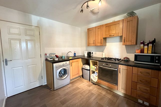25, Elmhurst Court, 32 Oberon Grove, Wednesbury photo 2