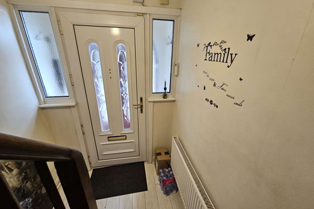 72 Seymour Road, LUTON photo 5