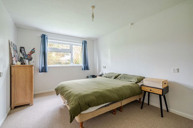 3, Anthony Close, Malmesbury photo 4