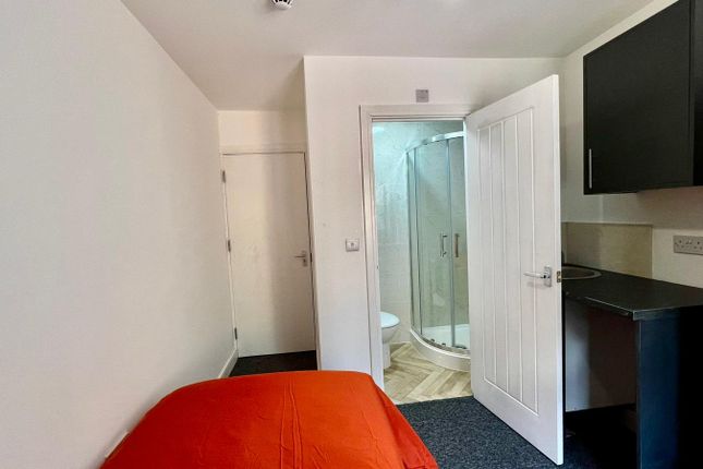 1-bed flat on Aldridge Road, Birmingham, £60/mo