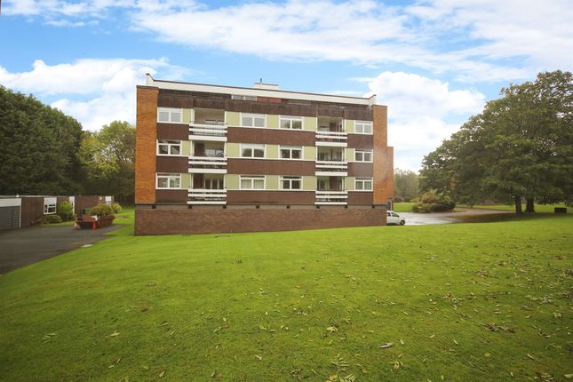 Thumbnail Flat for sale in Riverside Drive, Solihull