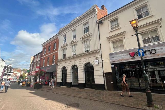 Retail premises to let in High Street, Banbury