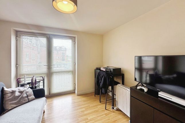 18 Little Moss Court, 1, Little Moss Lane, Swinton photo 2