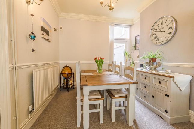 52, Woodlands Road, Barry photo 3
