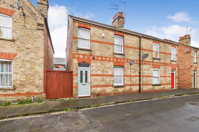 End terrace house for sale in Vine Street, Stamford
