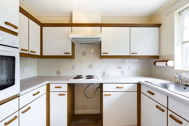 Flat 55, Goodrich Court,, Gloucester Road, Herefordshire photo 4