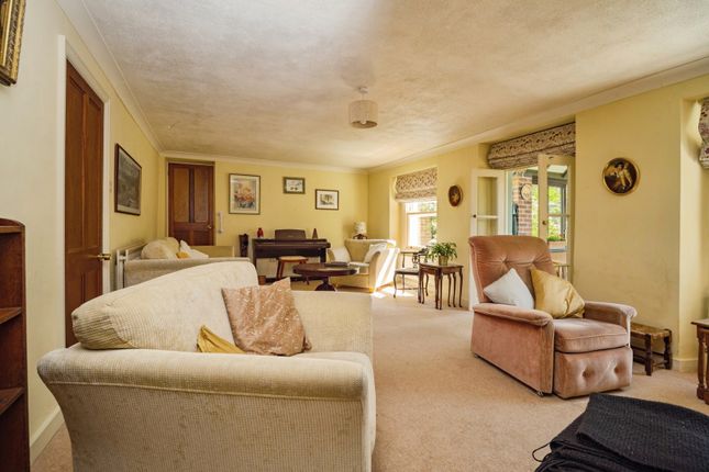 19, Elwell Street, Dorset photo 3
