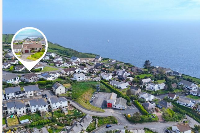 2, Ocean View, Fowey photo 3