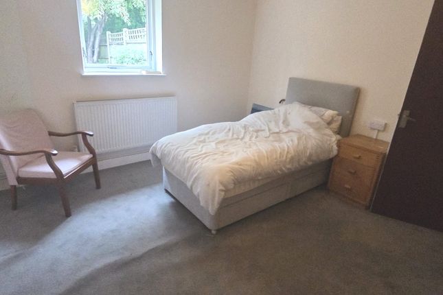 35, Birch Walk, Nottingham photo 5