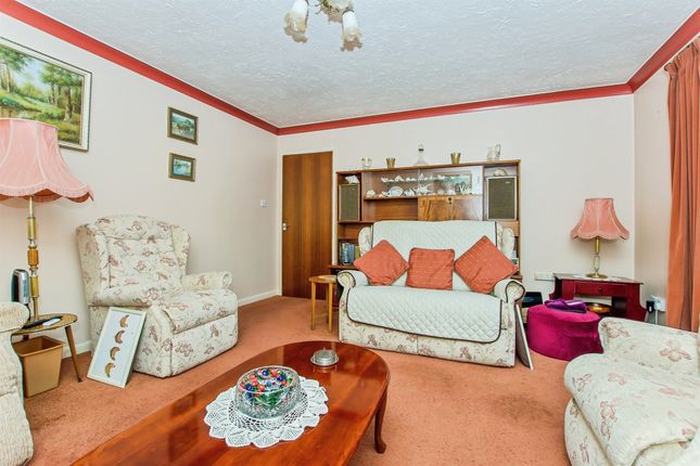 31, Woodlands, Spalding photo 4