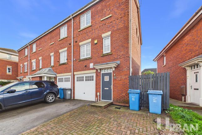 3-bed house on Marfleet Avenue, Hull, £175,000