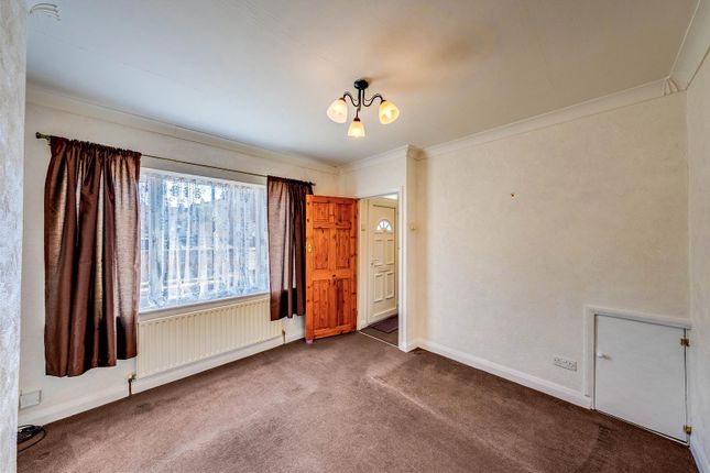 12, Lavinia Road, Dartford photo 4