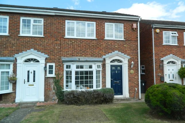 Thumbnail End terrace house to rent in Cardinals Walk, Taplow, Berkshire