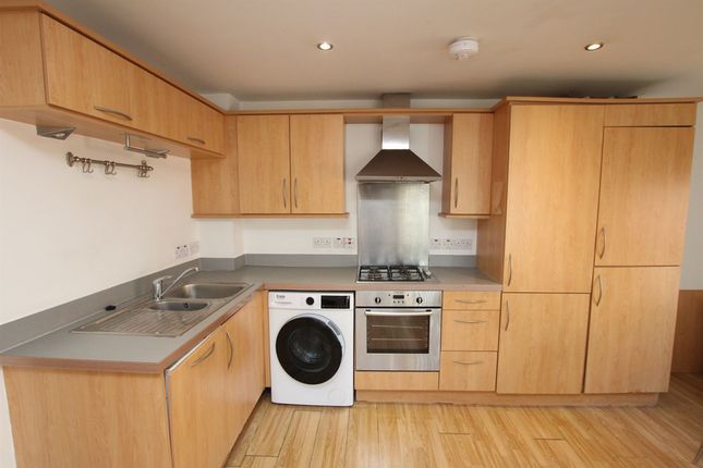 Flat 12, The Atrium Waterfront Plaza, Nottingham photo 5