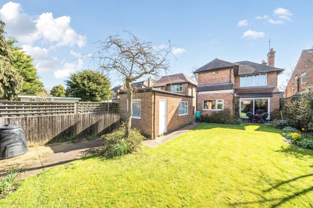 163, Sutton Passeys Crescent, Nottingham photo 4