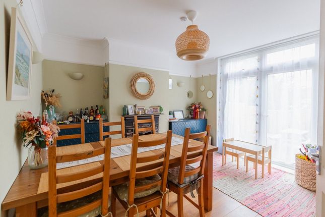 10, Kendon Drive, Bristol photo 4