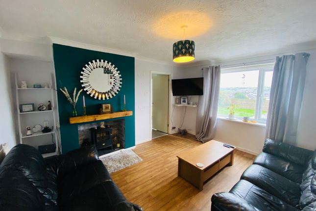 17, Carmarthen photo 5