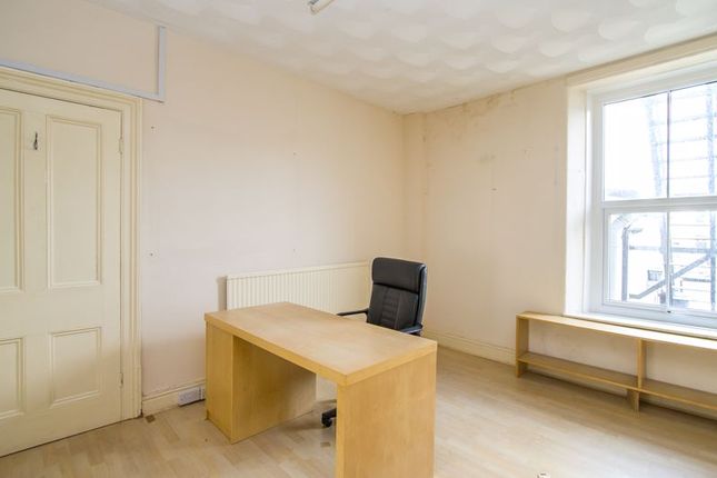 5, Herbert Terrace, Penarth photo 3