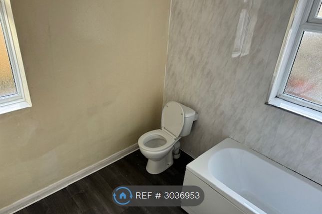 Whittington Street, Neath photo 2