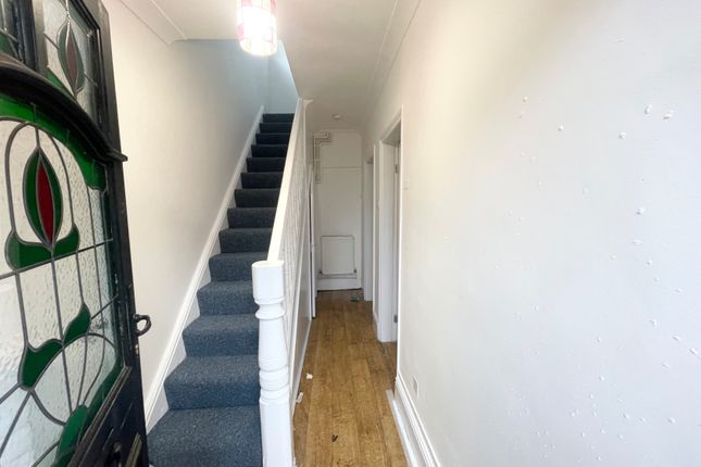 1, Railton Avenue, Manchester photo 2