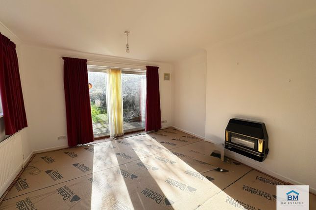 160, Downing Drive, Leicester photo 4