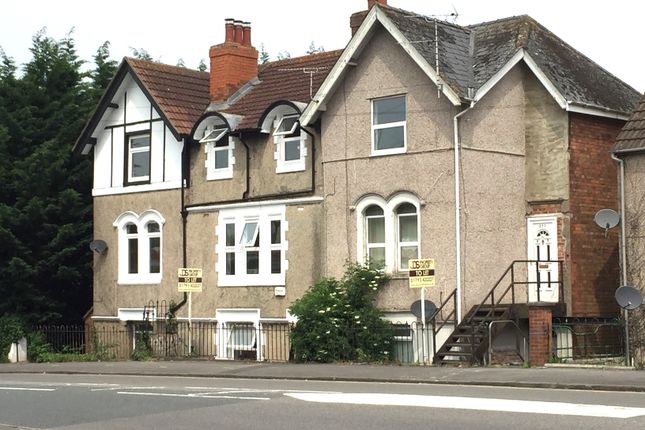 4 bed end terrace house to rent in Kingshill Road, Swindon