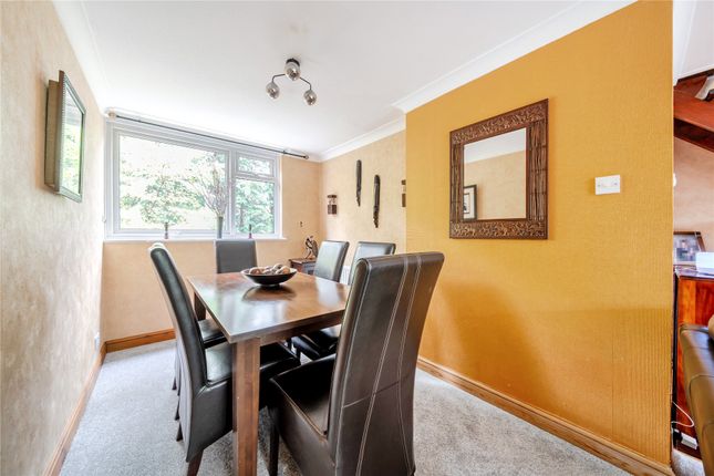 12 Rutland Court,, Caveside Close, Chislehurst photo 3