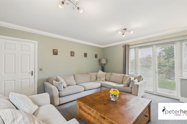 25, Hopton Drive, Sunderland photo 4